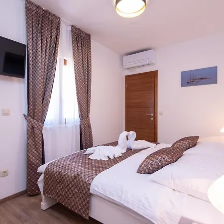 Aria וילה אורביץ