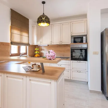 Aria וילה אורביץ