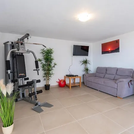 Aria וילה אורביץ