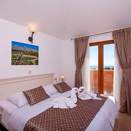Villa Aria